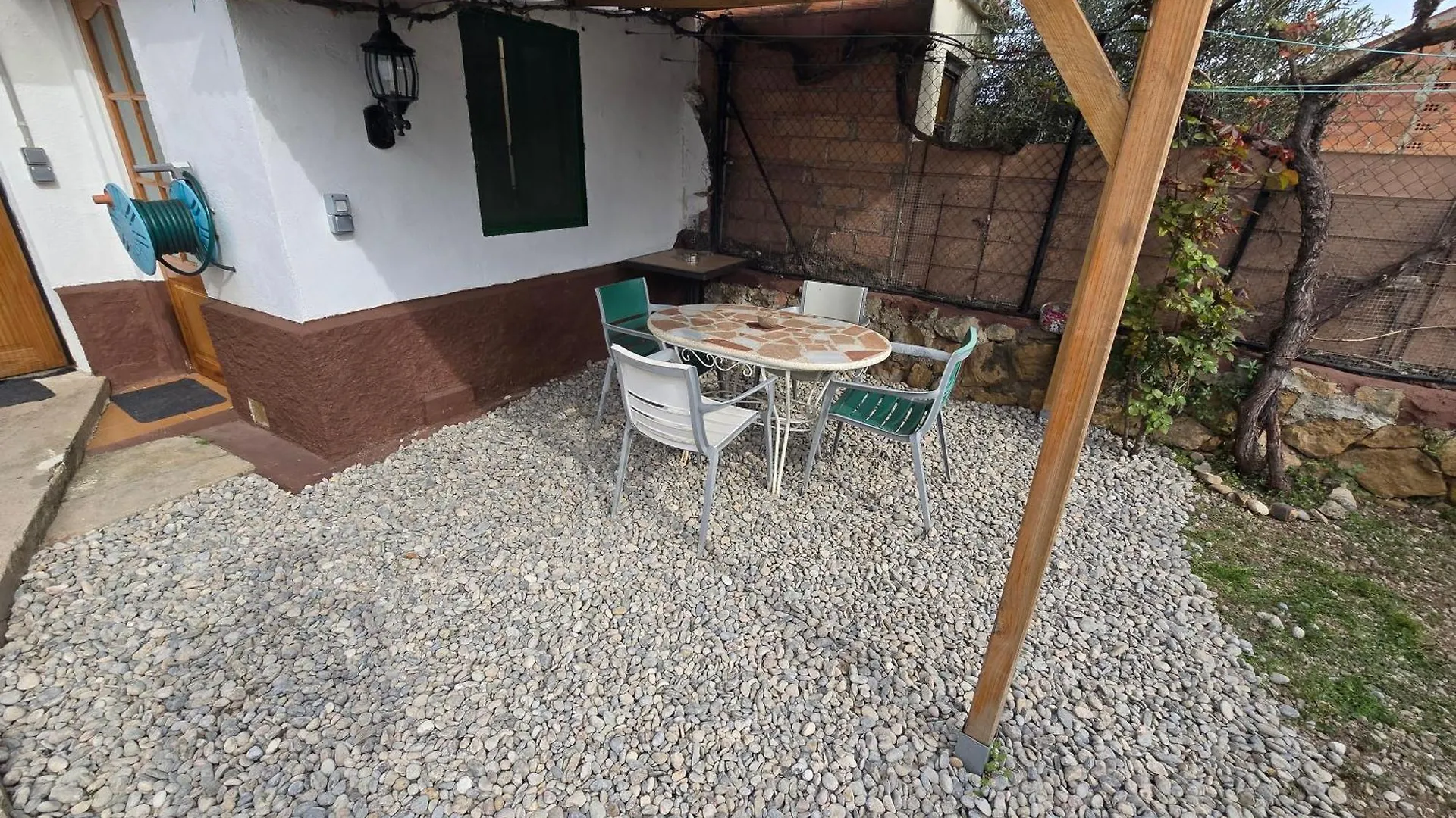 Holiday home Chalet Ebro Barbacoa Riba-roja d'Ebre